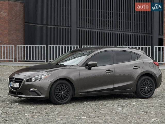 Сірий Мазда 3, об'ємом двигуна 2 л та пробігом 123 тис. км за 9999 $, фото 3 на Automoto.ua