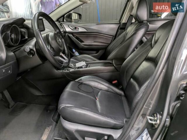 Серый Мазда 3, объемом двигателя 2 л и пробегом 133 тыс. км за 12900 $, фото 10 на Automoto.ua