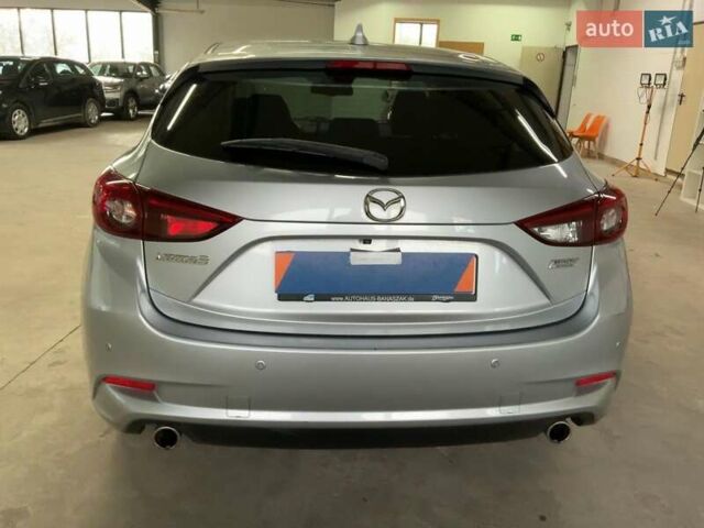 Сірий Мазда 3, об'ємом двигуна 2.2 л та пробігом 182 тис. км за 5900 $, фото 8 на Automoto.ua