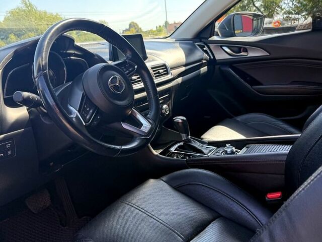 Серый Мазда 3, объемом двигателя 2.2 л и пробегом 178 тыс. км за 14500 $, фото 4 на Automoto.ua