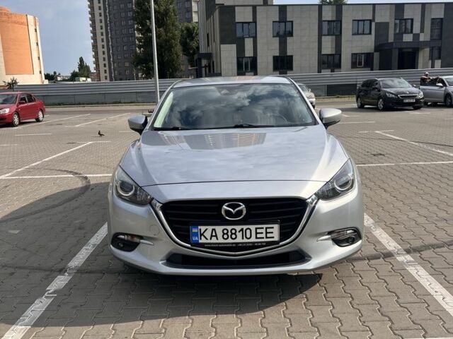 Серый Мазда 3, объемом двигателя 1.5 л и пробегом 143 тыс. км за 11700 $, фото 1 на Automoto.ua