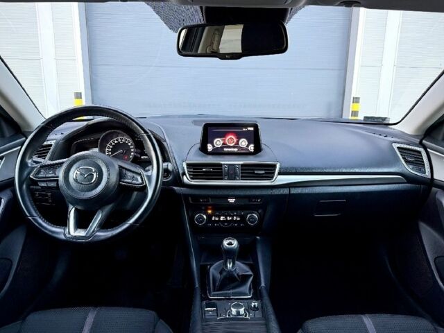 Серый Мазда 3, объемом двигателя 2 л и пробегом 61 тыс. км за 5193 $, фото 7 на Automoto.ua