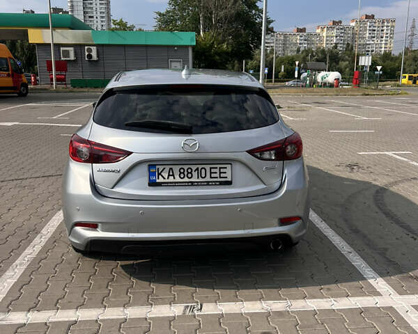 Серый Мазда 3, объемом двигателя 1.5 л и пробегом 143 тыс. км за 12700 $, фото 6 на Automoto.ua