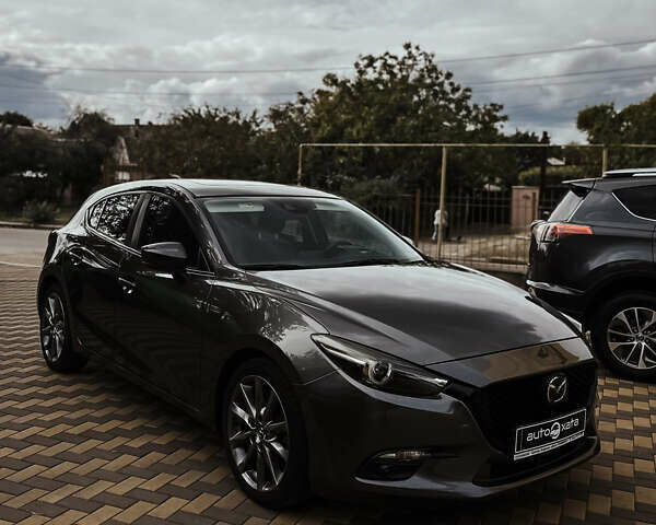 Серый Мазда 3, объемом двигателя 2.5 л и пробегом 43 тыс. км за 14500 $, фото 1 на Automoto.ua