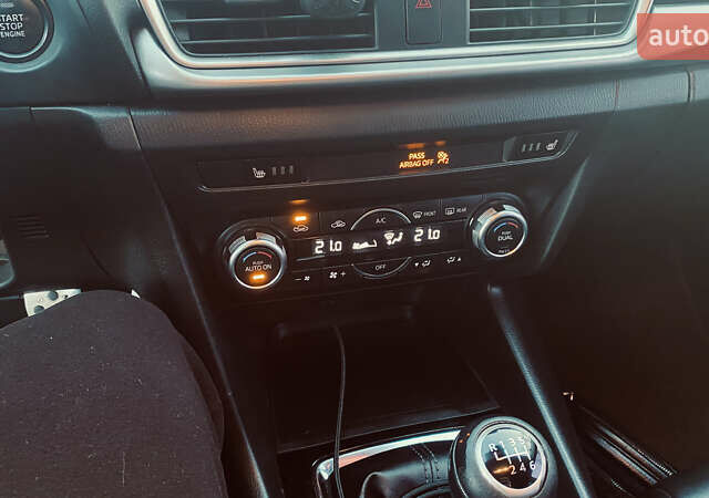 Серый Мазда 3, объемом двигателя 2.5 л и пробегом 171 тыс. км за 13000 $, фото 17 на Automoto.ua