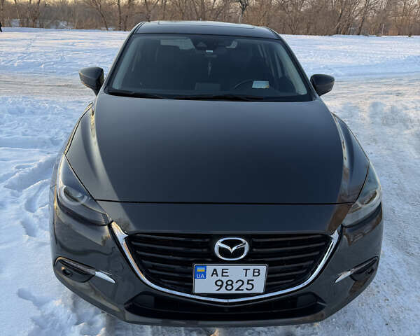 Серый Мазда 3, объемом двигателя 2.49 л и пробегом 160 тыс. км за 14800 $, фото 2 на Automoto.ua