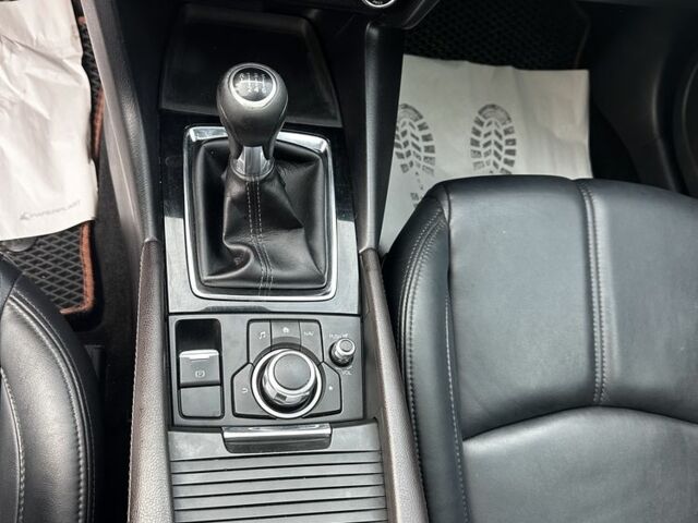 Сірий Мазда 3, об'ємом двигуна 0 л та пробігом 101 тис. км за 10800 $, фото 15 на Automoto.ua