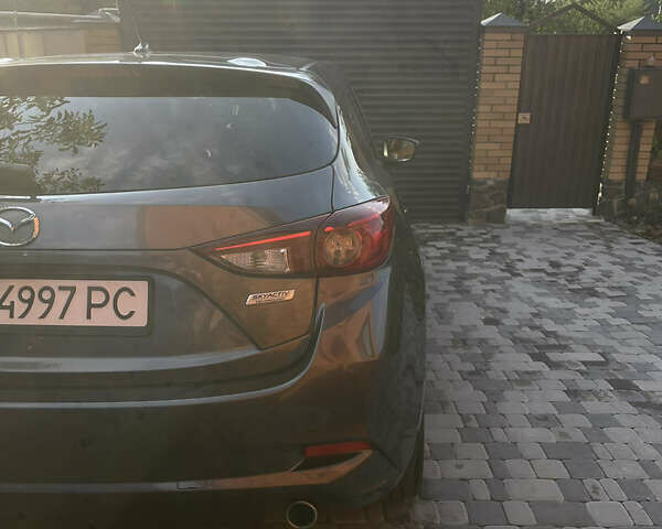 Серый Мазда 3, объемом двигателя 2.49 л и пробегом 82 тыс. км за 12700 $, фото 9 на Automoto.ua