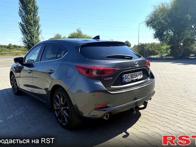 Серый Мазда 3, объемом двигателя 2.2 л и пробегом 178 тыс. км за 14500 $, фото 2 на Automoto.ua