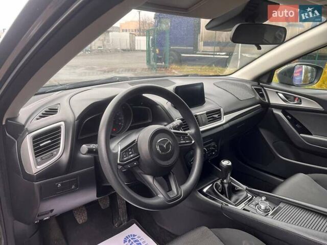 Серый Мазда 3, объемом двигателя 2 л и пробегом 90 тыс. км за 12800 $, фото 8 на Automoto.ua