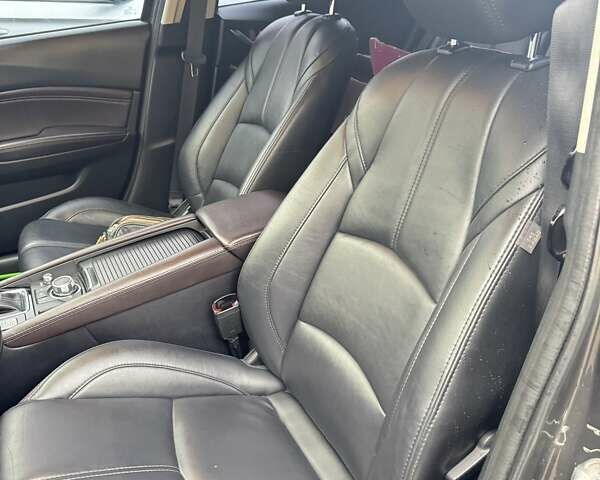 Сірий Мазда 3, об'ємом двигуна 2.5 л та пробігом 206 тис. км за 13500 $, фото 6 на Automoto.ua