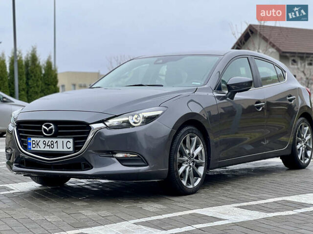 Сірий Мазда 3, об'ємом двигуна 2.5 л та пробігом 116 тис. км за 10850 $, фото 4 на Automoto.ua