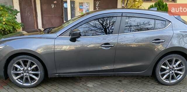 Серый Мазда 3, объемом двигателя 2.5 л и пробегом 64 тыс. км за 15300 $, фото 4 на Automoto.ua