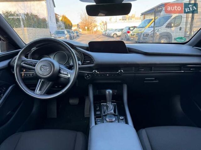Сірий Мазда 3, об'ємом двигуна 2 л та пробігом 76 тис. км за 17000 $, фото 1 на Automoto.ua