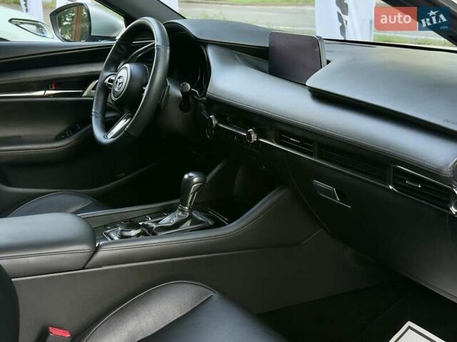 Сірий Мазда 3, об'ємом двигуна 2.49 л та пробігом 55 тис. км за 18198 $, фото 36 на Automoto.ua