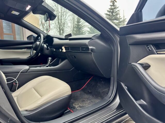 Серый Мазда 3, объемом двигателя 2.5 л и пробегом 135 тыс. км за 14999 $, фото 7 на Automoto.ua