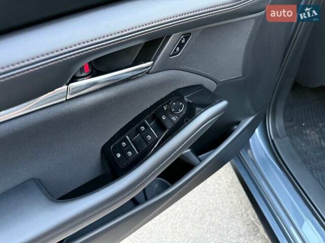 Серый Мазда 3, объемом двигателя 1.5 л и пробегом 97 тыс. км за 19000 $, фото 72 на Automoto.ua