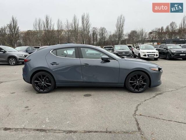 Серый Мазда 3, объемом двигателя 2.49 л и пробегом 48 тыс. км за 19900 $, фото 3 на Automoto.ua