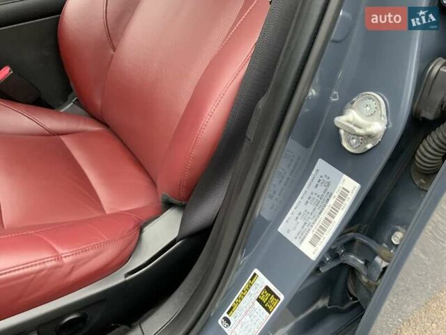 Серый Мазда 3, объемом двигателя 2.5 л и пробегом 159 тыс. км за 15600 $, фото 15 на Automoto.ua