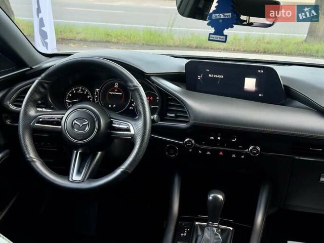 Сірий Мазда 3, об'ємом двигуна 2.49 л та пробігом 55 тис. км за 18198 $, фото 27 на Automoto.ua