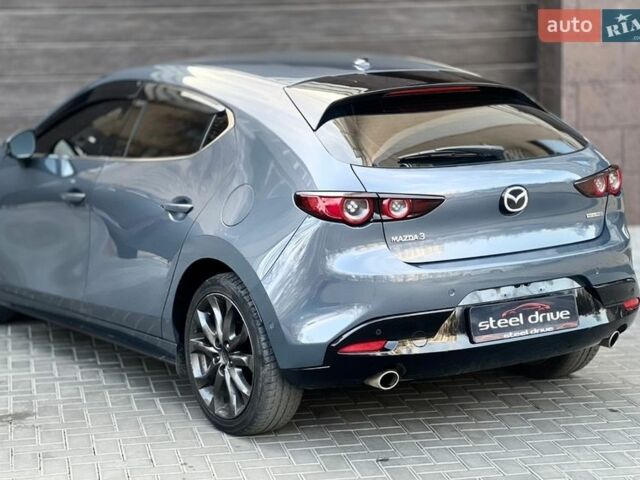 Серый Мазда 3, объемом двигателя 2.49 л и пробегом 116 тыс. км за 13599 $, фото 6 на Automoto.ua