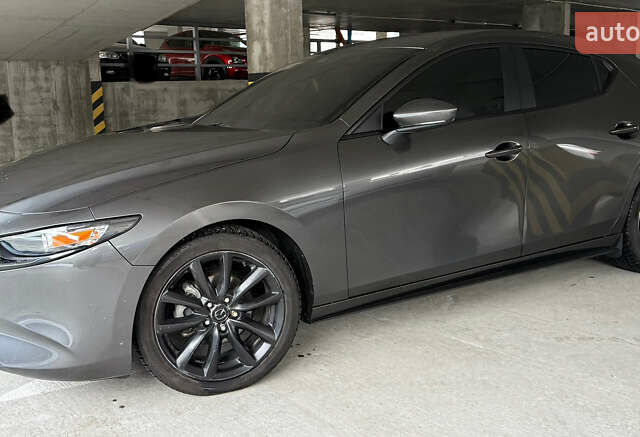 Серый Мазда 3, объемом двигателя 2.49 л и пробегом 59 тыс. км за 17900 $, фото 3 на Automoto.ua