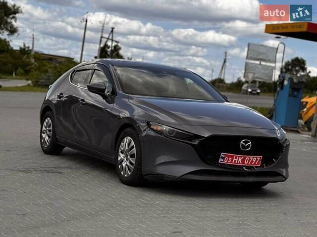 Серый Мазда 3, объемом двигателя 2.5 л и пробегом 105 тыс. км за 9750 $, фото 1 на Automoto.ua