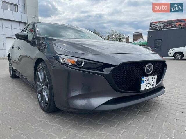 Серый Мазда 3, объемом двигателя 2.49 л и пробегом 57 тыс. км за 16500 $, фото 2 на Automoto.ua
