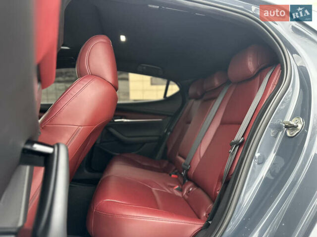 Сірий Мазда 3, об'ємом двигуна 2.5 л та пробігом 72 тис. км за 17999 $, фото 37 на Automoto.ua