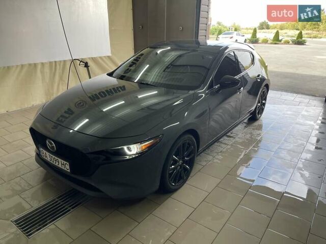 Серый Мазда 3, объемом двигателя 2.5 л и пробегом 9 тыс. км за 20100 $, фото 145 на Automoto.ua