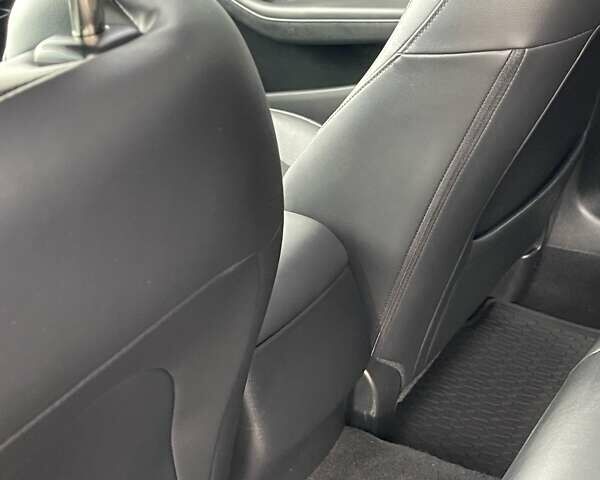 Серый Мазда 3, объемом двигателя 2.5 л и пробегом 9 тыс. км за 20100 $, фото 14 на Automoto.ua