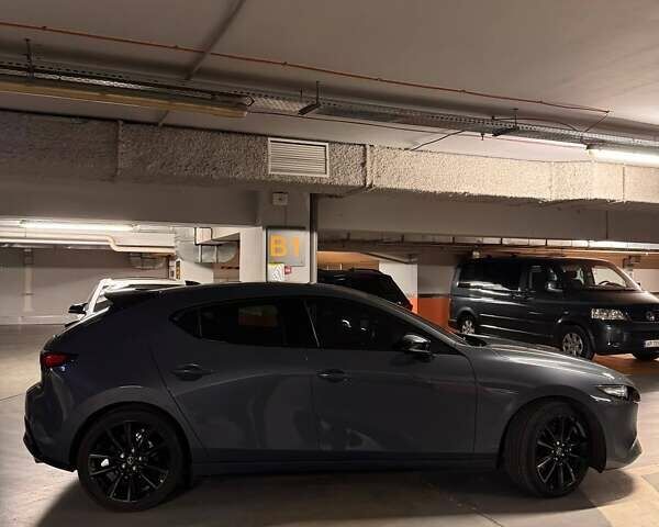 Серый Мазда 3, объемом двигателя 2.49 л и пробегом 29 тыс. км за 22000 $, фото 9 на Automoto.ua