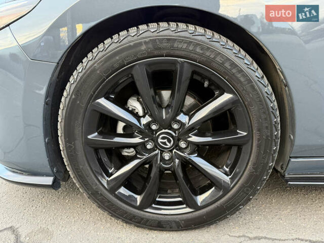 Серый Мазда 3, объемом двигателя 2.49 л и пробегом 72 тыс. км за 17999 $, фото 22 на Automoto.ua