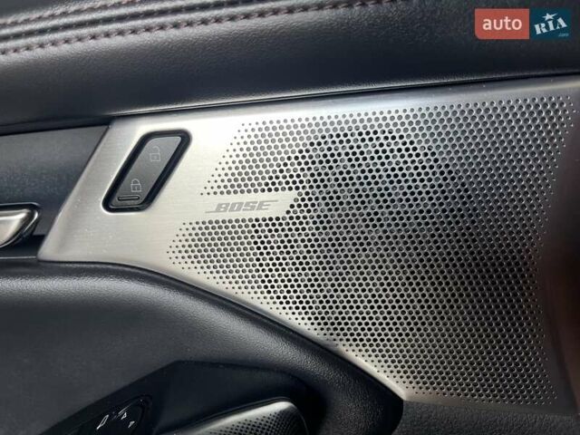 Серый Мазда 3, объемом двигателя 2.5 л и пробегом 9 тыс. км за 20100 $, фото 127 на Automoto.ua