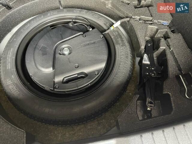 Серый Мазда 3, объемом двигателя 2.5 л и пробегом 9 тыс. км за 20100 $, фото 58 на Automoto.ua