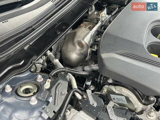 Серый Мазда 3, объемом двигателя 2.5 л и пробегом 9 тыс. км за 20100 $, фото 32 на Automoto.ua