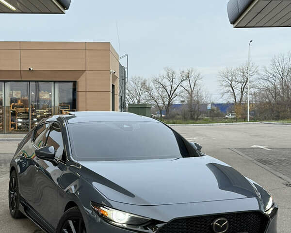 Серый Мазда 3, объемом двигателя 2.49 л и пробегом 72 тыс. км за 20900 $, фото 5 на Automoto.ua