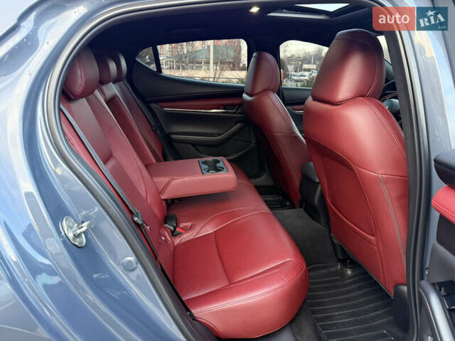 Серый Мазда 3, объемом двигателя 2.49 л и пробегом 72 тыс. км за 17999 $, фото 24 на Automoto.ua