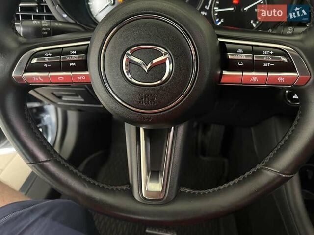 Серый Мазда 3, объемом двигателя 2.5 л и пробегом 9 тыс. км за 20100 $, фото 125 на Automoto.ua