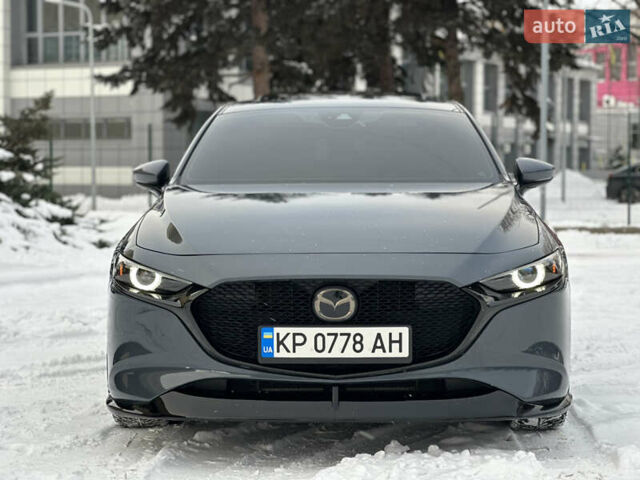 Сірий Мазда 3, об'ємом двигуна 2.5 л та пробігом 72 тис. км за 17999 $, фото 5 на Automoto.ua