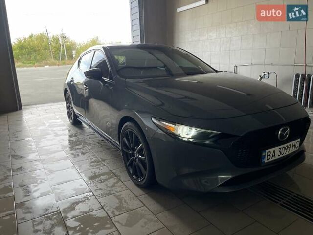Серый Мазда 3, объемом двигателя 2.5 л и пробегом 9 тыс. км за 20100 $, фото 51 на Automoto.ua