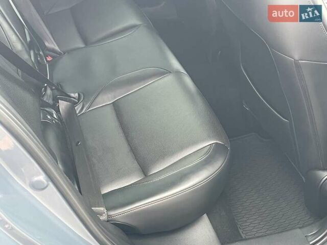 Серый Мазда 3, объемом двигателя 2.5 л и пробегом 9 тыс. км за 20100 $, фото 28 на Automoto.ua