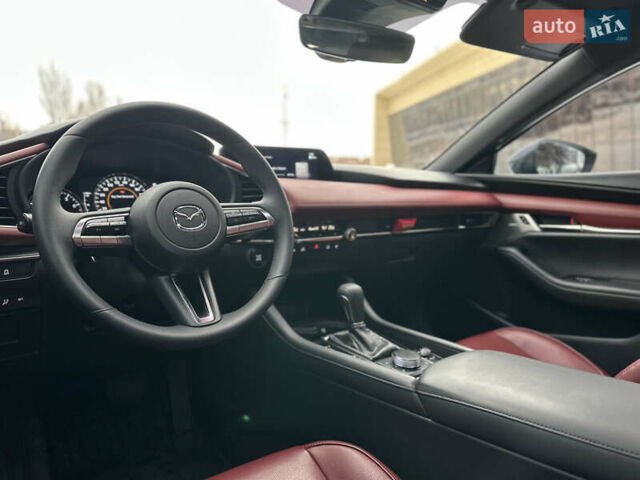 Сірий Мазда 3, об'ємом двигуна 2.5 л та пробігом 72 тис. км за 17999 $, фото 31 на Automoto.ua