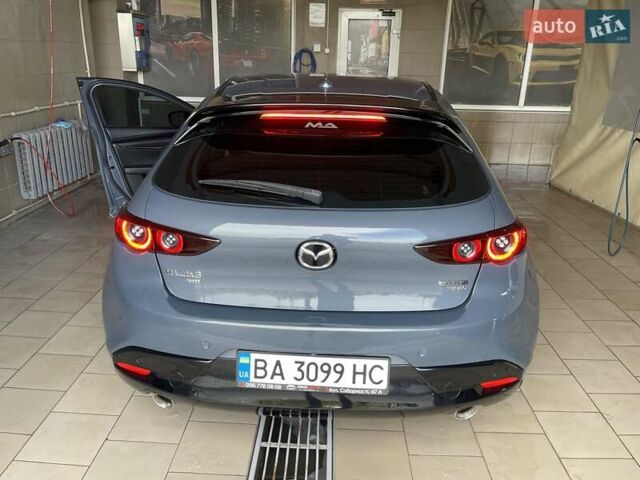 Серый Мазда 3, объемом двигателя 2.5 л и пробегом 9 тыс. км за 20100 $, фото 90 на Automoto.ua