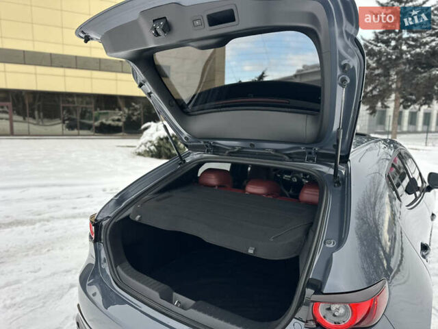 Сірий Мазда 3, об'ємом двигуна 2.5 л та пробігом 72 тис. км за 17999 $, фото 51 на Automoto.ua