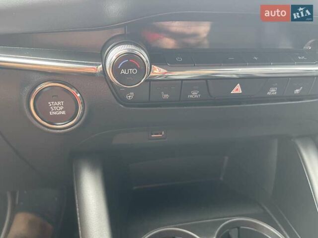 Серый Мазда 3, объемом двигателя 2.5 л и пробегом 9 тыс. км за 20100 $, фото 41 на Automoto.ua