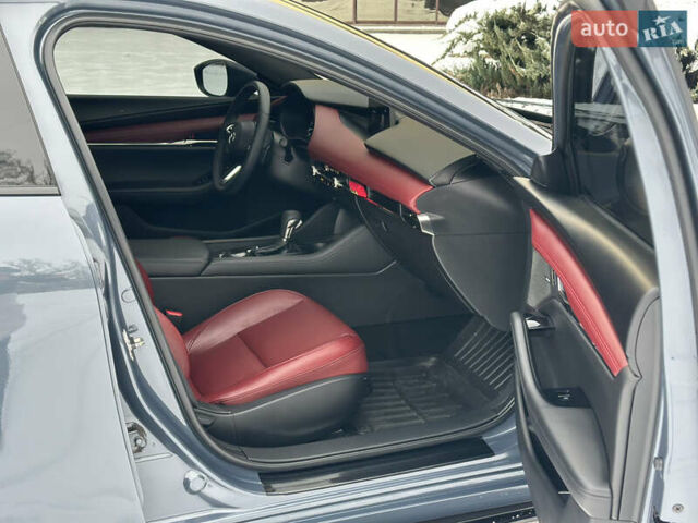Сірий Мазда 3, об'ємом двигуна 2.5 л та пробігом 72 тис. км за 17999 $, фото 40 на Automoto.ua