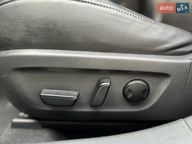 Сірий Мазда 3, об'ємом двигуна 2.5 л та пробігом 62 тис. км за 18500 $, фото 35 на Automoto.ua