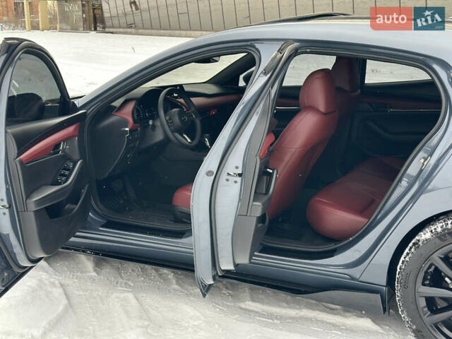 Сірий Мазда 3, об'ємом двигуна 2.5 л та пробігом 72 тис. км за 17999 $, фото 23 на Automoto.ua