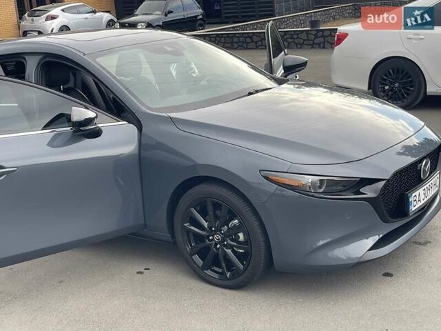 Серый Мазда 3, объемом двигателя 2.5 л и пробегом 9 тыс. км за 20100 $, фото 110 на Automoto.ua